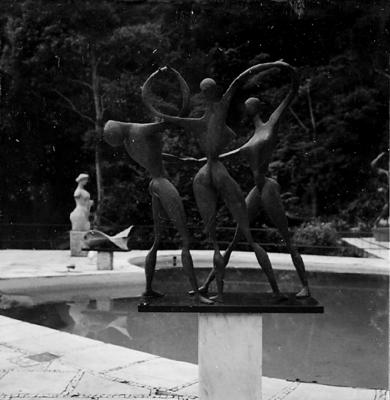 Esculturas de Alfredo Ceschiatti - "As Três Graças"