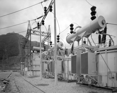 Equipamentos e Instalações Elétricas Industriais Brown Boveri