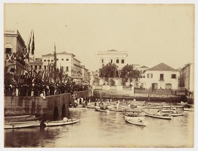 Comemoração em cais