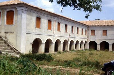 Quinta do Tanque - prédio em torno do pátio (restaurado)