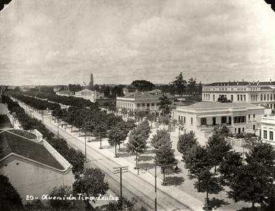 Avenida Tiradentes