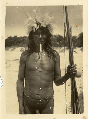 Indígena do povo Karajá