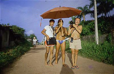 Série Amazonas - Lúcio Kodato (3º da esquerda para direita) e equipe