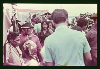 Teste de atriz com Edna de Cássia para o papel de Iracema no filme "Iracema: uma transa amazônica"