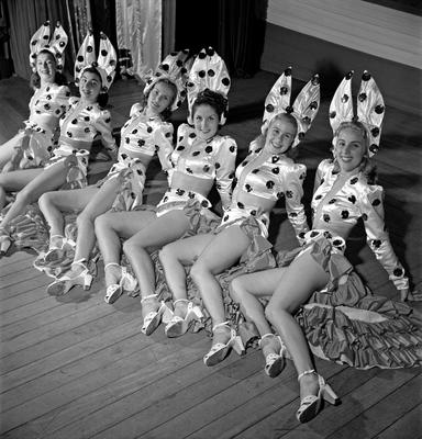 Coristas no Cassino da Urca