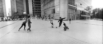 Pátio do edifício da Caixa Econômica Federal