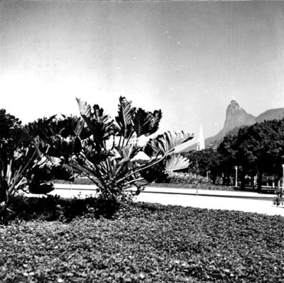 Panoramas, Botafogo, com o Cristo Redentor e torre da Igreja da Imaculada Conceição