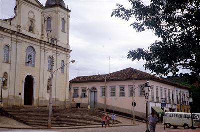 Igreja Matriz e casa