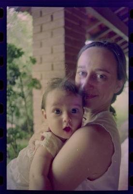 Laís Bodanzky com sua filha