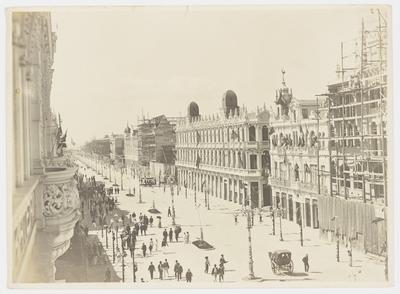Avenida Central - edifícios em contrução