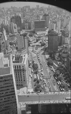 Viaduto do Chá; Sobrevoo de helicóptero em São Paulo