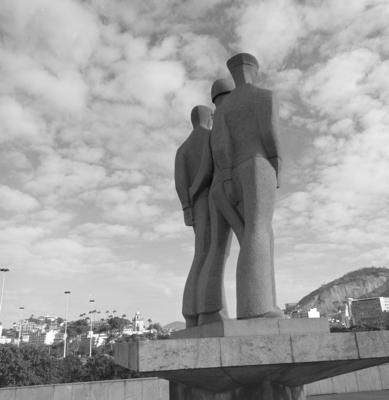 Monumento Nacional aos Mortos da Segunda Guerra Mundial, o Monumento aos Pracinhas
