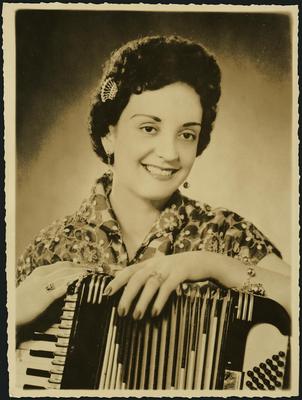 Zezinha com a sanfona