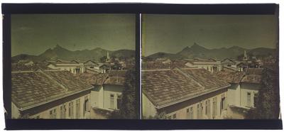 Antiga rua Cristóvão Colombo, atual Dois de Dezembro - casas