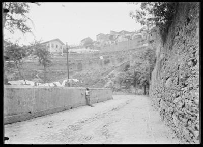 Rua no Morro do Castelo