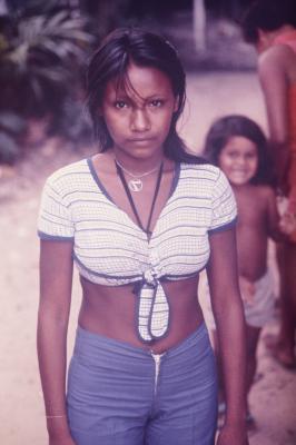 Edna de Cássia em sua casa