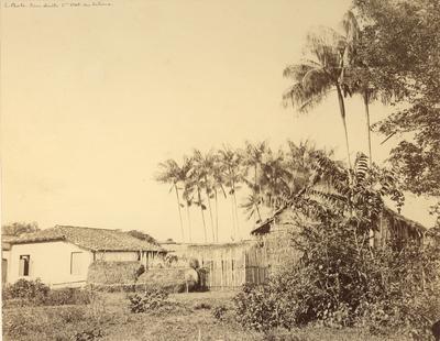 Estação de desembarque de barcos a vapor no rio Amazonas