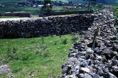 Ruínas em área rural