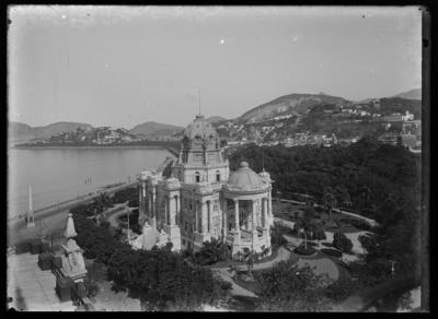 Palácio Monroe visto da Rua Santa Luzia