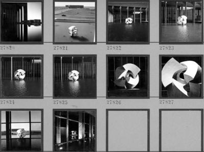 "O Meteoro", escultura de Bruno Giorgi, no Palácio dos Arcos ou Palácio Itamaraty