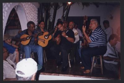 Balói com o violão