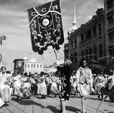 Desfile da troça carnavalesca Cachorro do Homem Miúdo