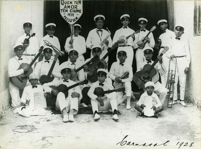 Capiba e a banda Quem Tem Amor Tem Ciúme