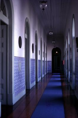 Universidade Federal do Rio de Janeiro (UFRJ) - corredor