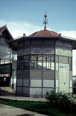 Mercado Municipal Adolpho Lisboa