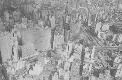 Edifício Copan; Sobrevoo em São Paulo, com Lena Coelho dos Santos