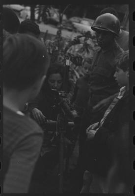 Feira promovida pelo Exército para exibição de armamentos