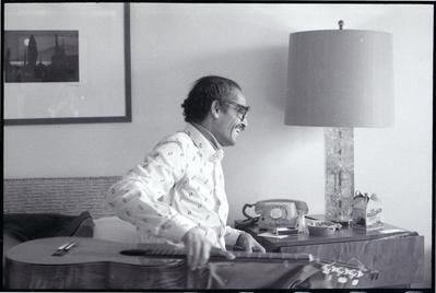 Baden Powell com o violão