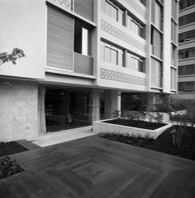 Hindi - prédio localizado na Padre João Manuel 955