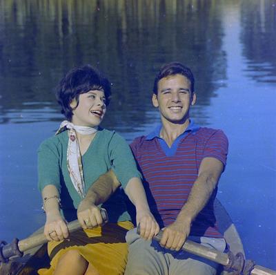 Campanha publicitária dos Laboratórios Anakol para creme dental Kolynos