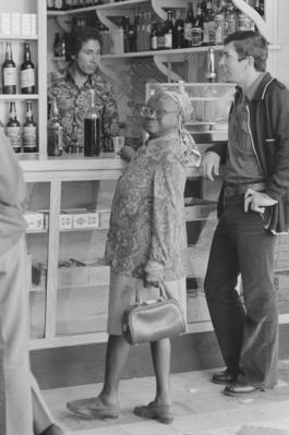 Maria Miné no mercado