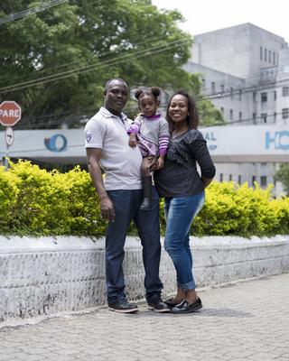 Lanre com sua família em São Paulo