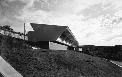 Escola Júlia Kubitschek