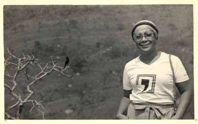 Elizeth Cardoso e pássaro