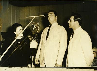 Dircinha Batista, Antônio Maria e Carlos Frias