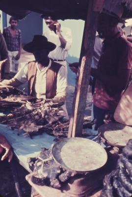 Feira popular na região nordeste do Brasil