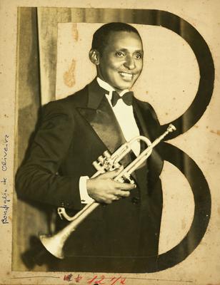 Bonfiglio de Oliveira com o trompete (colagem)