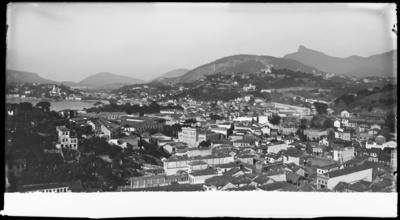 Panorama dos bairros do Centro, Lapa, Santa Teresa e Glória a partir do Morro do Castelo