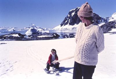Igor e sua mãe, Sophie Belli