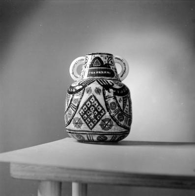 Associação Brasileira de Cerâmica - vaso