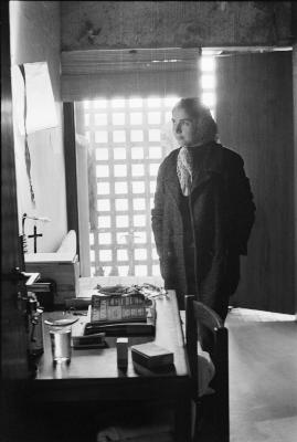 Zila Mamede no alojamento dos professores (Colina)