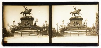 Estátua equestre em homenagem a D. Pedro I