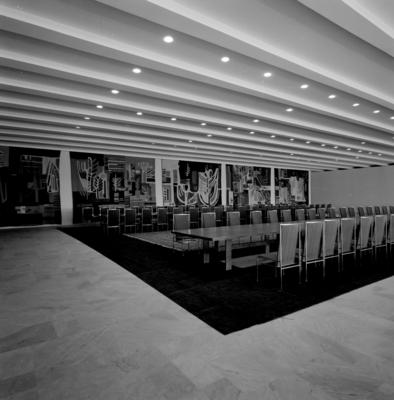 Tapeçaria de Burle Marx, na Sala Brasília - "Vegetação do Planalto Central"