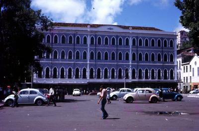 Casa na Praça Visconde de Cairú