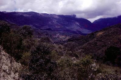 Vista da Serra e Santuário do Caraça