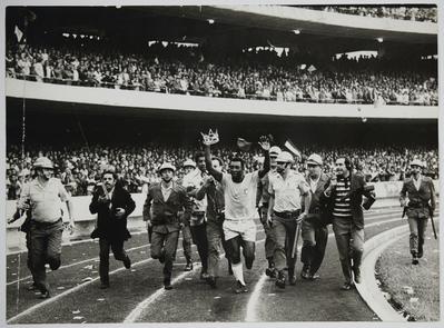 Penúltimo jogo de Pelé pela seleção brasileira